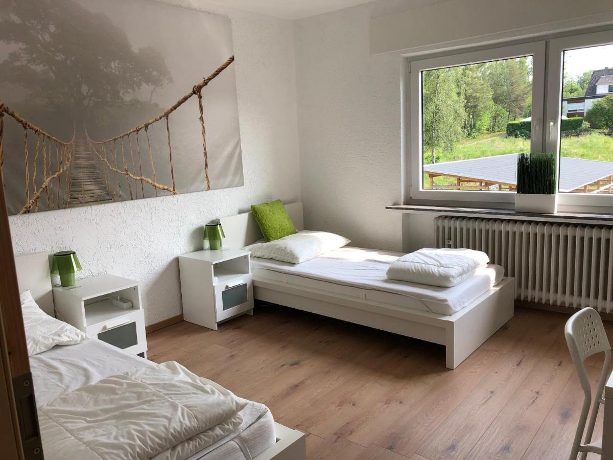 Big Ben'S Guesthouse Mullenbach ภายนอก รูปภาพ