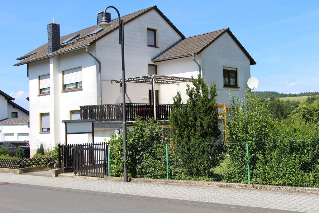 Big Ben'S Guesthouse Mullenbach ภายนอก รูปภาพ